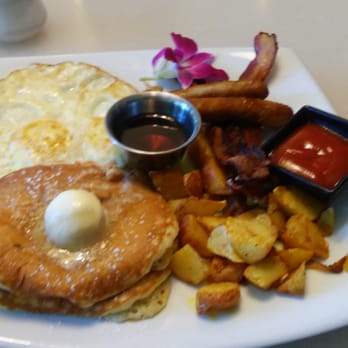 M.A.C. 24/7 - Mac Attack w/ cinnamon + vanilla - American Near Me - Honolulu, Hawaii