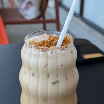 Brunch & Bloom Artisan Cafe - Biscotti iced latte - Breakfast & Brunch Near Me - Brentwood, California Brunch & Bloom Artisan Cafe - Biscotti iced latte - Breakfast & Brunch Near Me - Brentwood, California