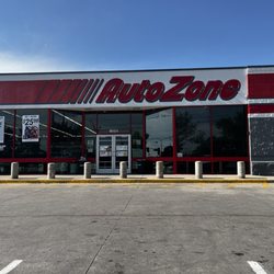 AutoZone Auto Parts - Store front neon sign