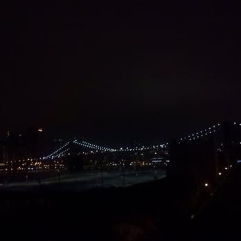 Empire-Fulton Ferry State Park - Parks Near Me - Brooklyn, New York