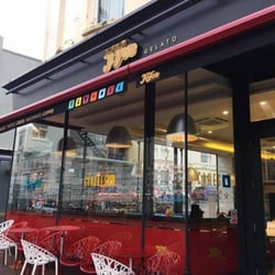 JoJo's Gelato - Outside Jojo's Gelato