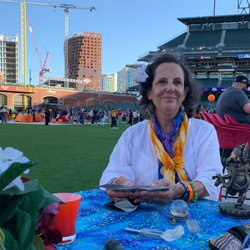 Polarity Wellness - Reading cards at Oracle Aren!