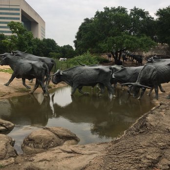 Pioneer Plaza Cattle Drive - Local Flavor Near Me - Dallas, Texas Pioneer Plaza Cattle Drive - Local Flavor Near Me - Dallas, Texas
