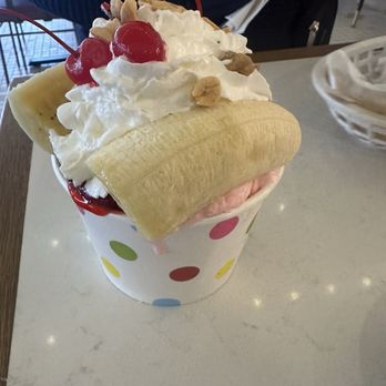 Soda Fountain Express - Neopolitan - Ice Cream & Frozen Yogurt Near Me - St. Louis, Missouri Soda Fountain Express - Neopolitan - Ice Cream & Frozen Yogurt Near Me - St. Louis, Missouri