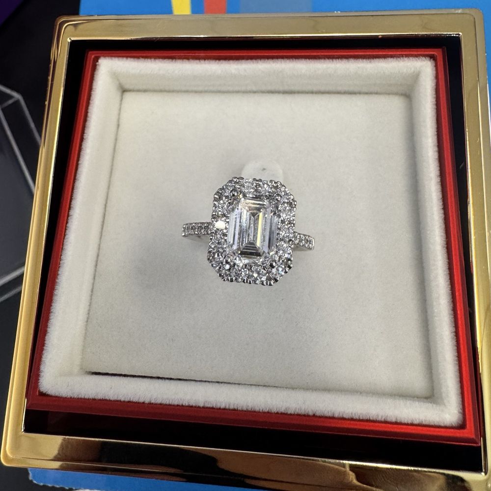 Daniel's Jewelers - Jewelry Near Me - Perris, California