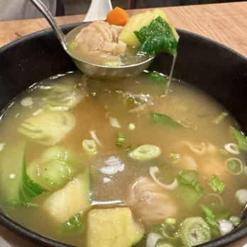 606 - Wonton Soup - Hong Kong Style Cafe Near Me - San Francisco, California 606 - Wonton Soup - Hong Kong Style Cafe Near Me - San Francisco, California