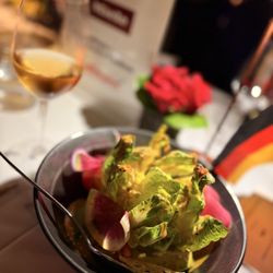 Setai Hotel Miami - The most effortless and lamest salad ever done.