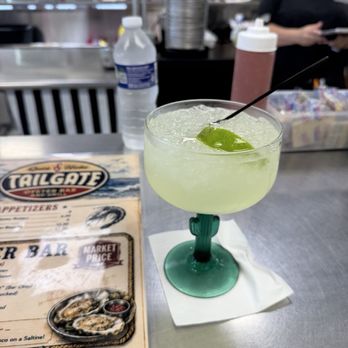 Tailgate Oyster Bar - Margarita - Salad Near Me - North Myrtle Beach, South Carolina Tailgate Oyster Bar - Margarita - Salad Near Me - North Myrtle Beach, South Carolina
