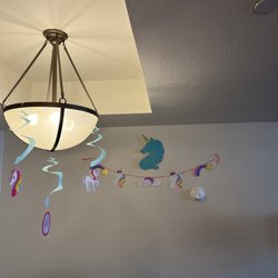 Bear Essentials Lake Tahoe - Unicorn theme birthday decors