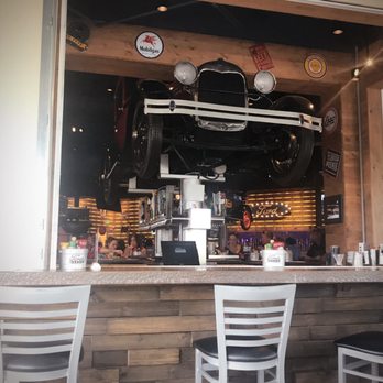 Ford's Garage Wesley Chapel - Burgers Near Me - Lutz, Florida
