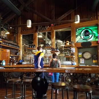 Sun King - Kokomo - bar area - Breweries Near Me - Kokomo, Indiana Sun King - Kokomo - bar area - Breweries Near Me - Kokomo, Indiana