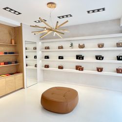 Ateliers Auguste - Inside the store