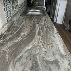 KB Countertops - Largo - My beautiful new countertop!   I absolutely love it!