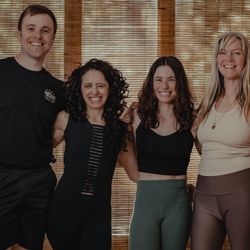 Yoga Mammoth - Our team of teachers loves Yoga, wellness, and life in the Eastern Sierras. We can't wait to practice with you!