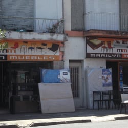 Marilyn Muebles - La fachada del negocio que muestra los artículos a la venta