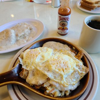 Breakfast Queen - Chicken Fried Steak Skillet - Breakfast & Brunch Near Me - Englewood, Colorado