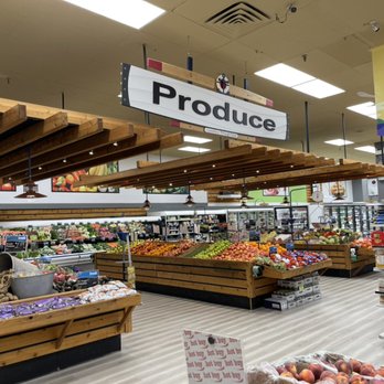 Supervalu - produce section in grocery store - Grocery Near Me - Gibsons, British Columbia Supervalu - produce section in grocery store - Grocery Near Me - Gibsons, British Columbia