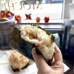 Yama Onigiri - Hokkaido Scallop