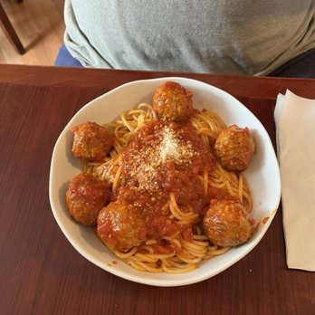 Three Bridges Cafe - Spaghetti with Meatballs - Diners Near Me - Three Bridges, New Jersey Three Bridges Cafe - Spaghetti with Meatballs - Diners Near Me - Three Bridges, New Jersey