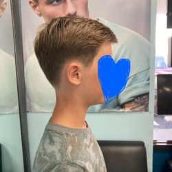 Sleek Look Hair & Nails