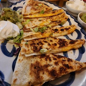 Chevys Fresh Mex - My partner ordered a cheese quesadilla. There's no meat in this!!!! - Mexican Near Me - Union City, California Chevys Fresh Mex - My partner ordered a cheese quesadilla. There's no meat in this!!!! - Mexican Near Me - Union City, California