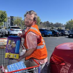 Costco - JP loaded up all the groceries that we're having, in fact everything!
