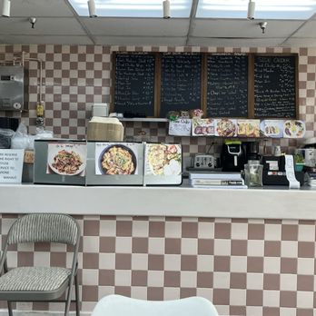 Deli & Bop - Front - Korean Near Me - Honolulu, Hawaii