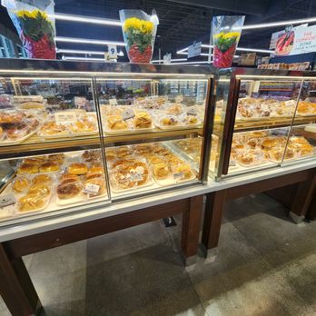 168 Market - Actually full for once. - Fruits & Veggies Near Me - Vallejo, California 168 Market - Actually full for once. - Fruits & Veggies Near Me - Vallejo, California