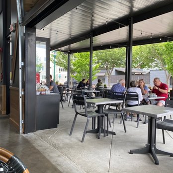 Honey Seed - Outside patio. A bit noisy but comfy. - Bagels Near Me - Chattanooga, Tennessee Honey Seed - Outside patio. A bit noisy but comfy. - Bagels Near Me - Chattanooga, Tennessee