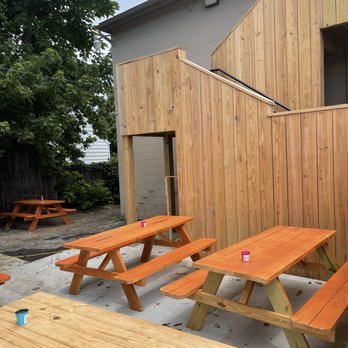 Back Deck BBQ - Food Trucks Near Me - Louisville, Kentucky Back Deck BBQ - Food Trucks Near Me - Louisville, Kentucky