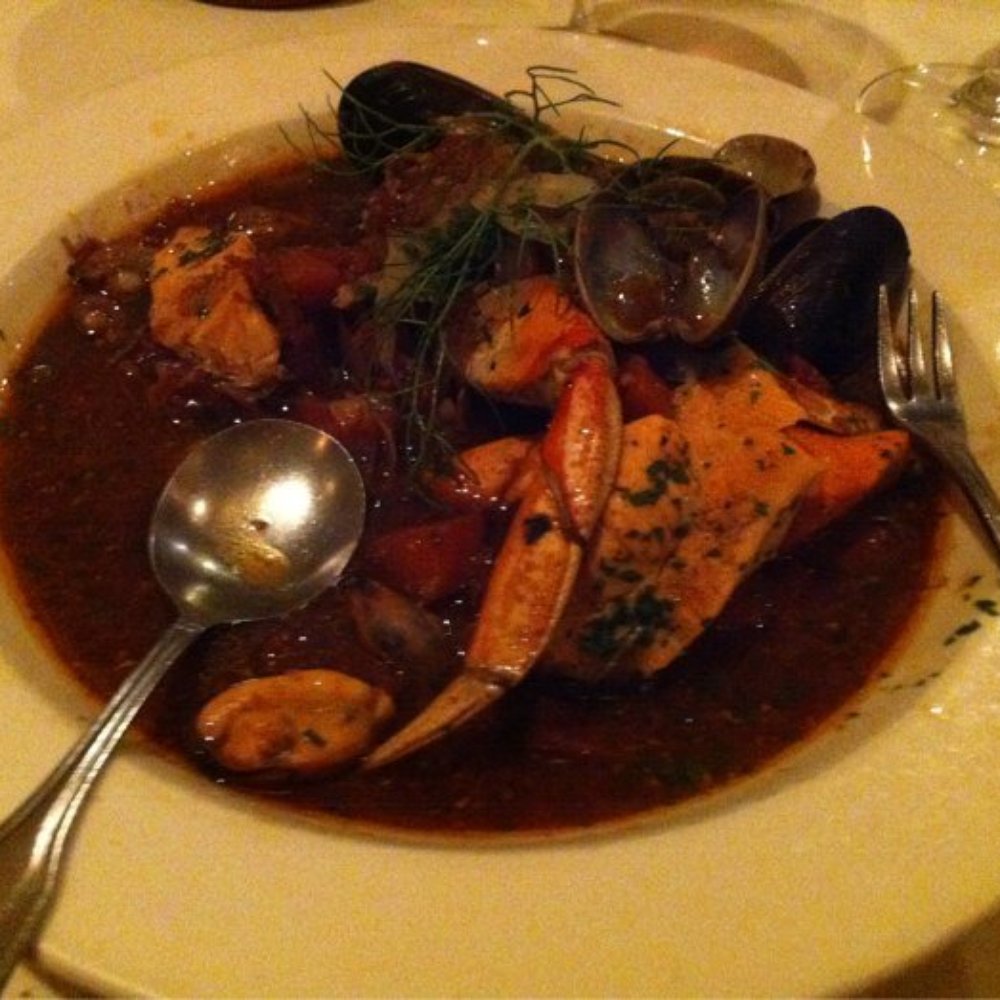 Higgins Restaurant - Cioppino holiness - French Near Me - Portland, Oregon Higgins Restaurant - Cioppino holiness - French Near Me - Portland, Oregon