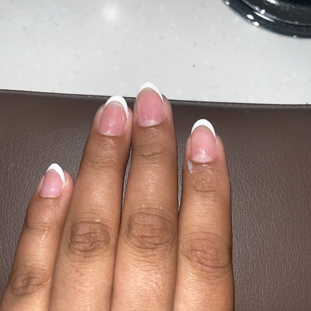 Sunflower Nails and Spa - The Perfect thin French Tip - Nail Salons Near Me - Escondido, California