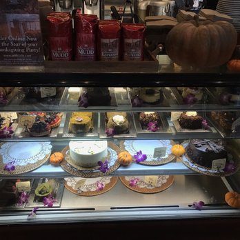 Urth Caffé-Pasadena - Cafes Near Me - Pasadena, California