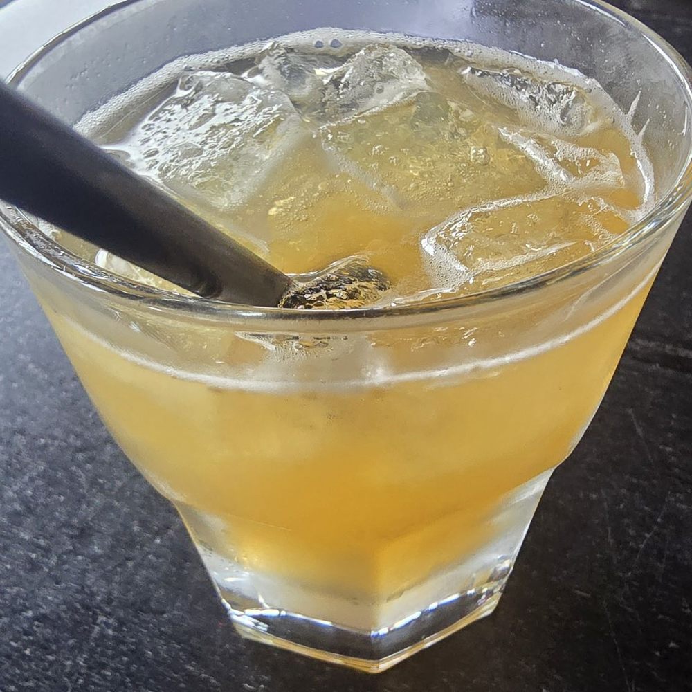 The Rooftop - Whiskey Smash - Pizza Near Me - Broken Arrow, Oklahoma