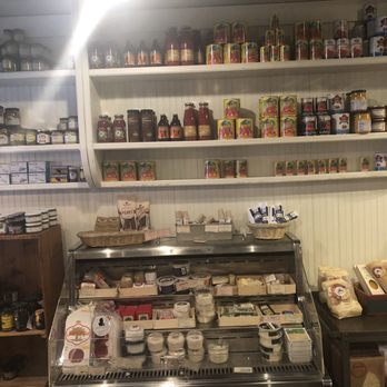 Saraghina Bakery - Bakeries Near Me - Brooklyn, New York