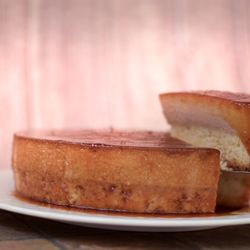 Joy Delights - Flan-Cake (Guava Flan/Vanilla Cake)