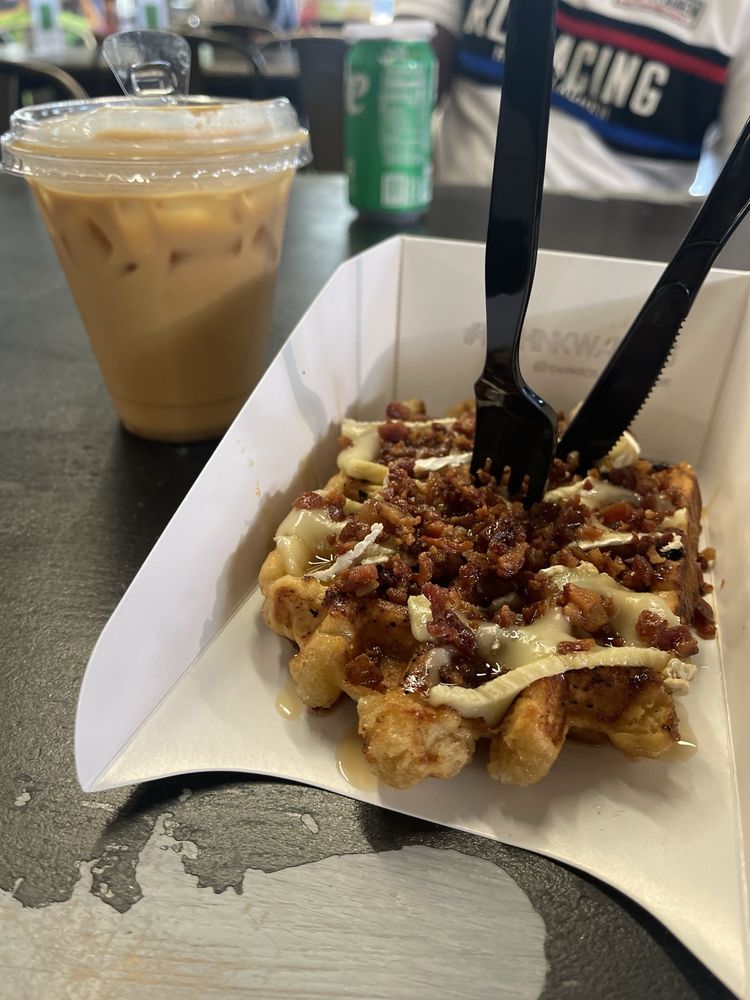 Sweet Crunch Waffles