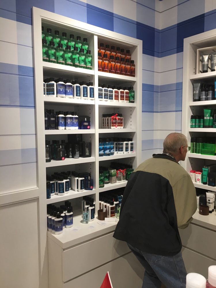 BATH & BODY WORKS Updated September 2024 8225 Old Troy Pike, Huber