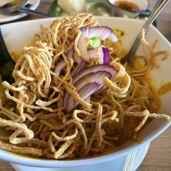 Thai Chiang Mai - Chicken Kow Soi, it looks disheveled because I had already started eating it! - Thai Near Me - Pleasanton, California Thai Chiang Mai - Chicken Kow Soi, it looks disheveled because I had already started eating it! - Thai Near Me - Pleasanton, California