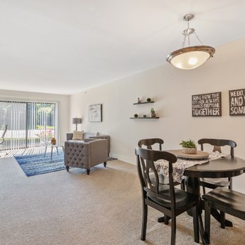 Dover Hills Apartments - Dining Room - Apartments Near Me - Kalamazoo, Michigan Dover Hills Apartments - Dining Room - Apartments Near Me - Kalamazoo, Michigan
