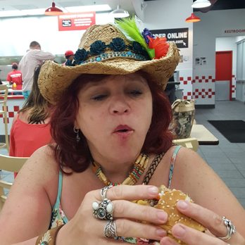Five Guys - Burgers Near Me - New Orleans, Louisiana