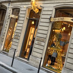 Fauré le Page - Storefront