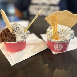 Tifa Chocolate & Gelato - Dark chocolate and coconut almond chip gelato