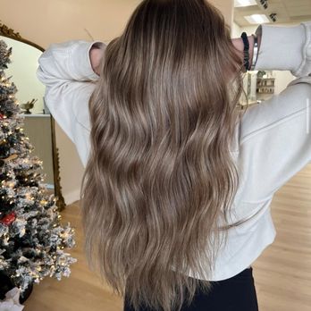 Kinsley + Mane Hair and Extension Lounge - Hair Extensions Near Me - Alamo, California