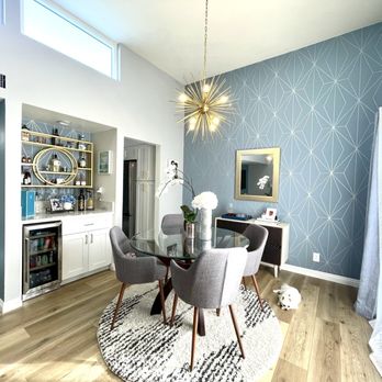 Koorosh LA Wallpaper - Dining Area and Wet Bar - Wallpapering Near Me Koorosh LA Wallpaper - Dining Area and Wet Bar - Wallpapering Near Me