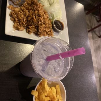 Little Chinatown - Delicious chicken and lettuce wrap - Chinese Near Me - Kenner, Louisiana Little Chinatown - Delicious chicken and lettuce wrap - Chinese Near Me - Kenner, Louisiana