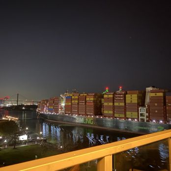 Lavender Rooftop Kitchen & Bar - View from table - Wine Bars Near Me - Savannah, Georgia