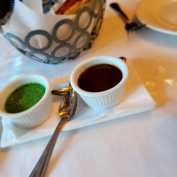 Mint Heights - Chutneys with papadum. Mint  (left.) Tamarind (right.) - Indian Near Me - Brooklyn, New York