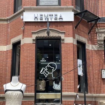Heytea - Hey tea on Newbury street - Tea Rooms Near Me - Boston, Massachusetts