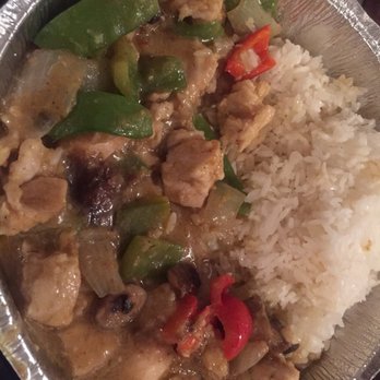 Fan Tang - Coconut curry chicken without water chestnuts with white rice. My new favorite! - Chinese Near Me - Albuquerque, New Mexico Fan Tang - Coconut curry chicken without water chestnuts with white rice. My new favorite! - Chinese Near Me - Albuquerque, New Mexico